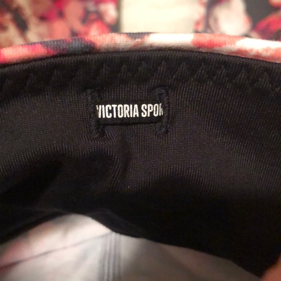 NWOT Victoria’s Secret Knockout Sports Workout Leggings. Large. Gray/Coral/White - Picture 9 of 12